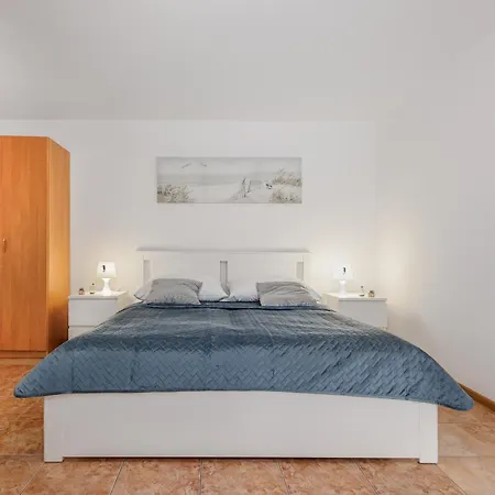 Muszelka Przy Morzu * 야스타르니아