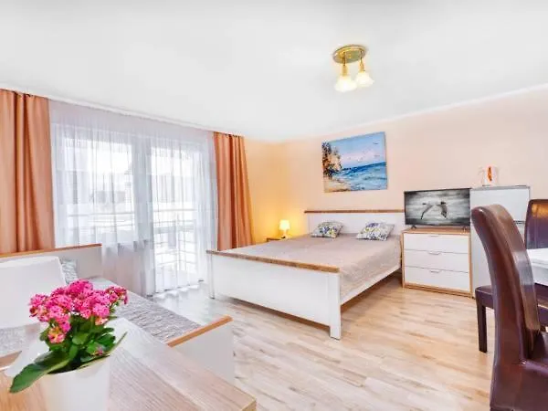 Muszelka Przy Morzu Rum i privatbostad