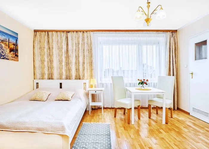 Muszelka Przy Morzu Rum i privatbostad